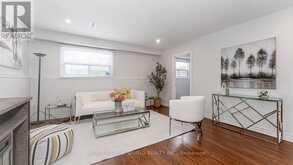 35 APPLEMORE ROAD Toronto