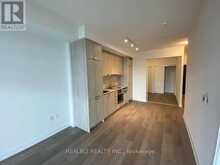 618 - 10 HONEYCRISP CRESCENT Vaughan