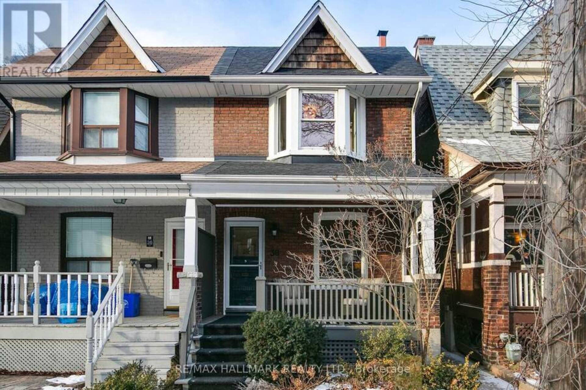 38 EASTMOUNT AVENUE Toronto