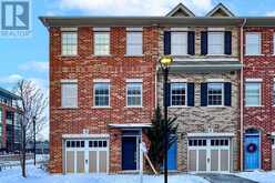 3 HYDE PARK MEWS Kitchener