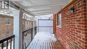 3 HYDE PARK MEWS Kitchener