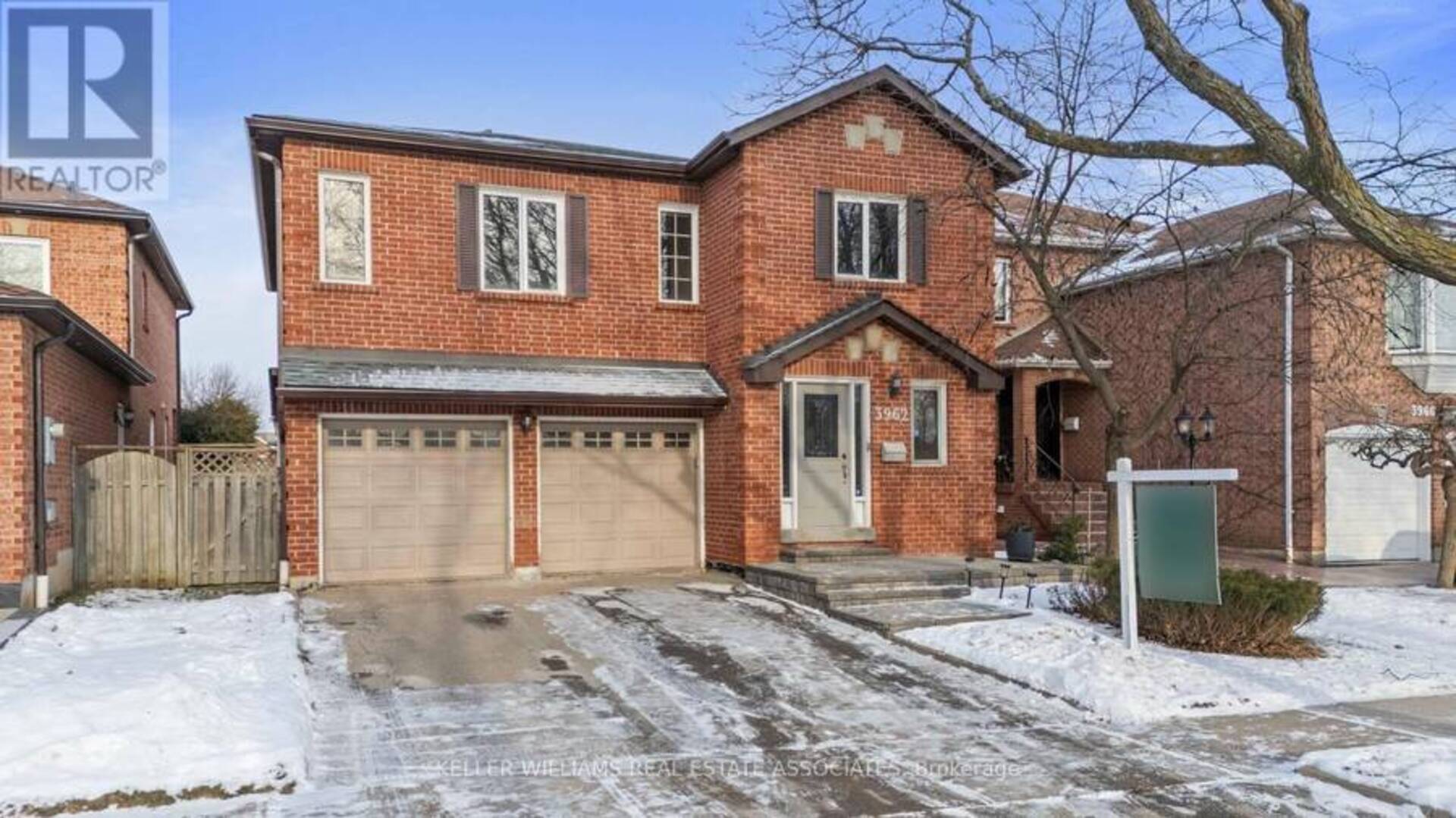 3962 RENFREW CRESCENT Mississauga