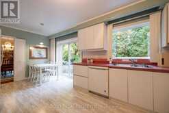 195 UPPER CANADA DRIVE Toronto