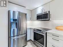 1605 - 820 BURNHAMTHORPE ROAD Toronto