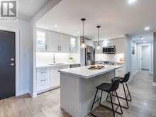 1605 - 820 BURNHAMTHORPE ROAD Toronto