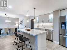 1605 - 820 BURNHAMTHORPE ROAD Toronto