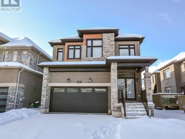 33 PADDINGTON GROVE Barrie Ontario