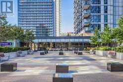 715 - 15 SINGER COURT Toronto