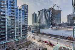 715 - 15 SINGER COURT Toronto