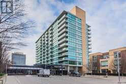 715 - 15 SINGER COURT Toronto