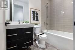 105 - 123 MAURICE DRIVE W Oakville