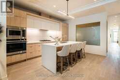 105 - 123 MAURICE DRIVE W Oakville