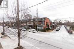 202 - 588 ANNETTE STREET Toronto