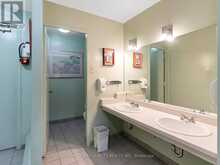 708 - 130 NEPTUNE DRIVE Toronto