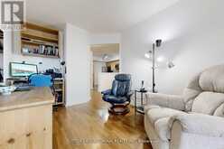 901 - 7460 BATHURST STREET W Vaughan