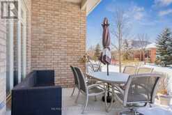 2 SUGGS LANE Whitchurch-Stouffville