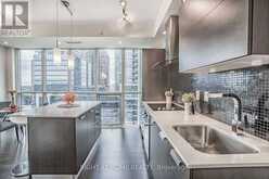 808 - 9 BOGERT AVENUE Toronto