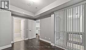 401 - 9085 JANE STREET N Vaughan