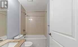 401 - 9085 JANE STREET N Vaughan