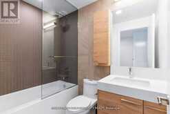 2809 - 200 REDPATH AVENUE Toronto