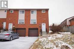 27 - 90 MAGNOLIA DRIVE Hamilton