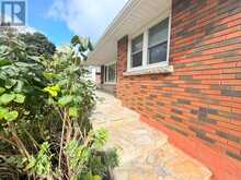 105 KINGS FOREST DRIVE Hamilton