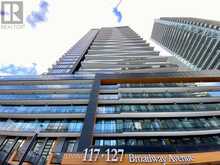 519 - 117 BROADWAY AVENUE E Toronto