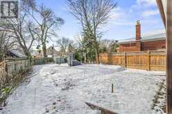 MAIN - 289 BURNETT AVENUE Toronto