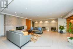 211 - 3028 CREEKSHORE COMMON Oakville