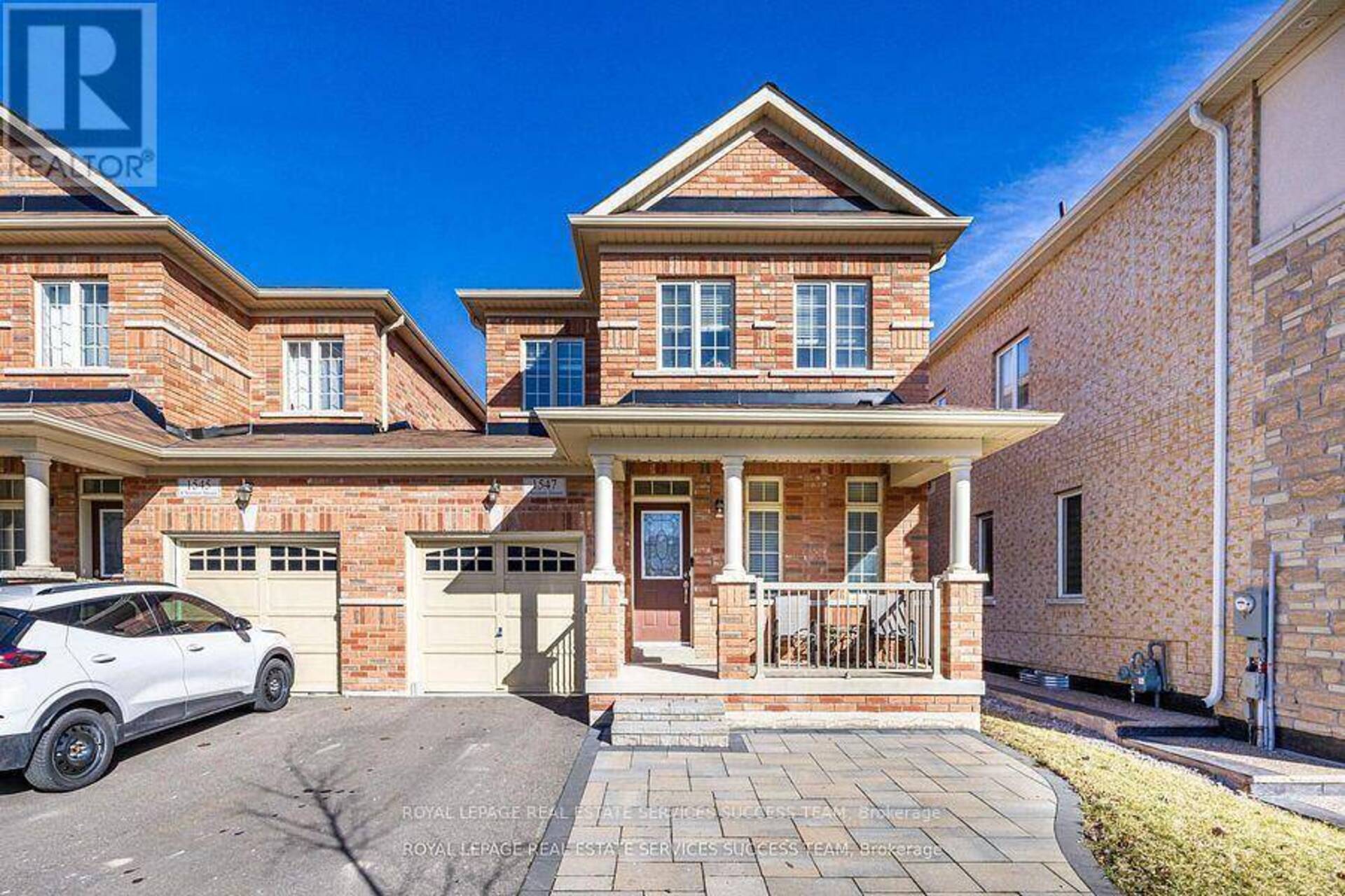 1547 CHRETIEN STREET Milton