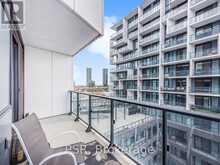 813 - 9 TECUMSETH STREET Toronto