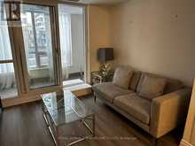 402 - 9085 JANE STREET Vaughan