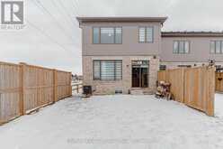 82 - 166 DEERPATH DRIVE W Guelph