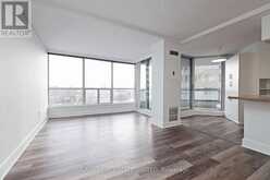 1002 - 30 HOLLY STREET Toronto