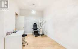 3107 DUNDAS STREET W Toronto