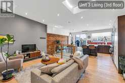 626 HURON STREET Toronto