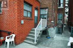 LOWER - 132 GRACE STREET Toronto