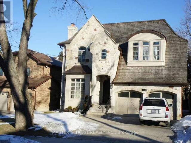 216 PARKVIEW AVENUE Toronto Ontario