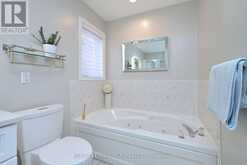 6 FORTUNA CIRCLE New Tecumseth