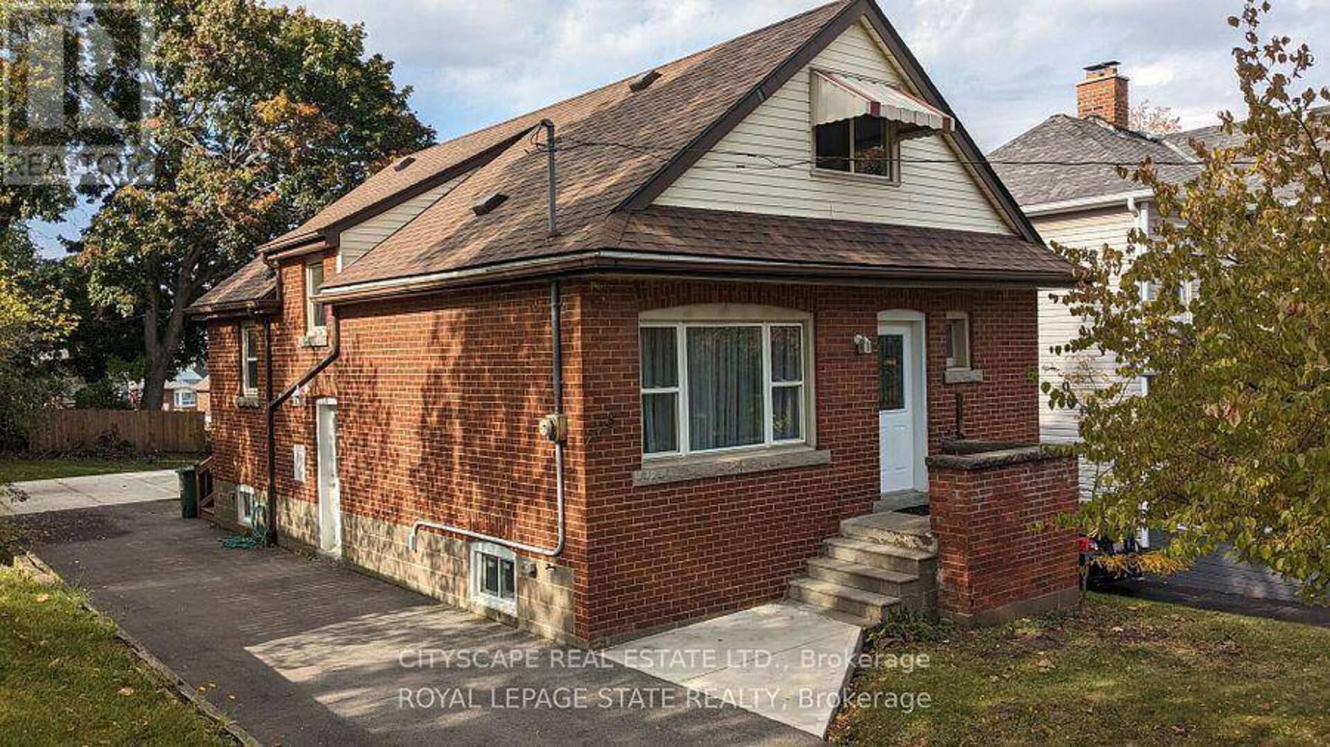 UPPER - 228 BELL AVENUE Hamilton