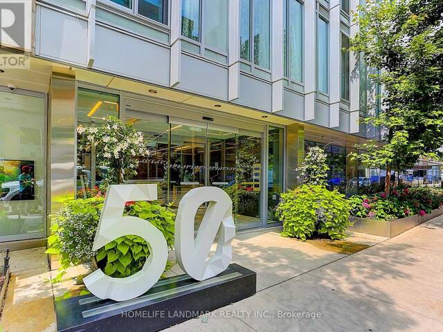 1101 - 50 MCCAUL STREET Toronto Ontario