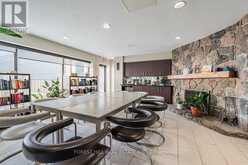 527 - 73 MCCAUL STREET Toronto