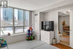 322 - 233 BEECROFT ROAD Toronto