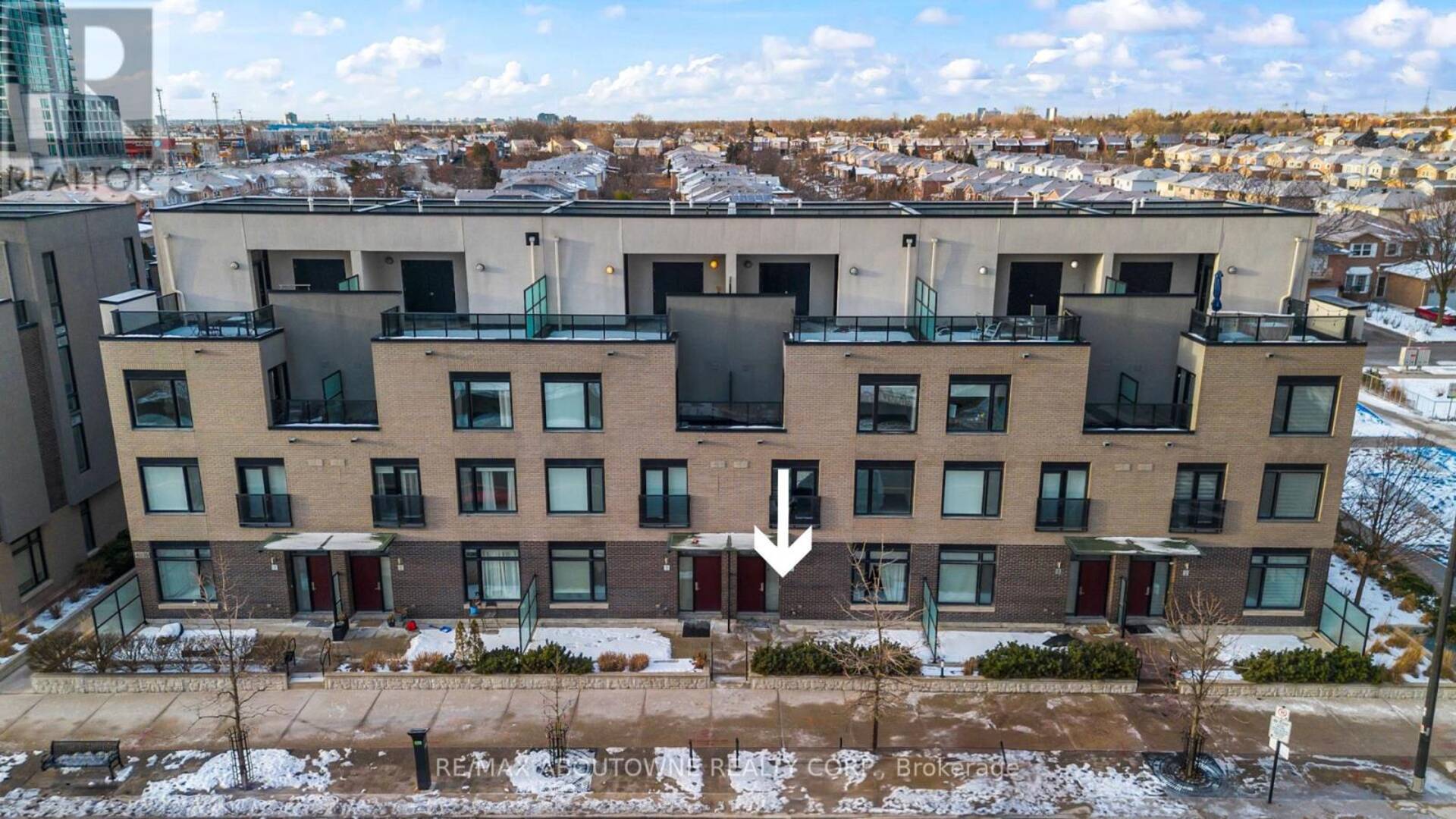 4 - 4030 PARKSIDE VILLAGE DRIVE Mississauga