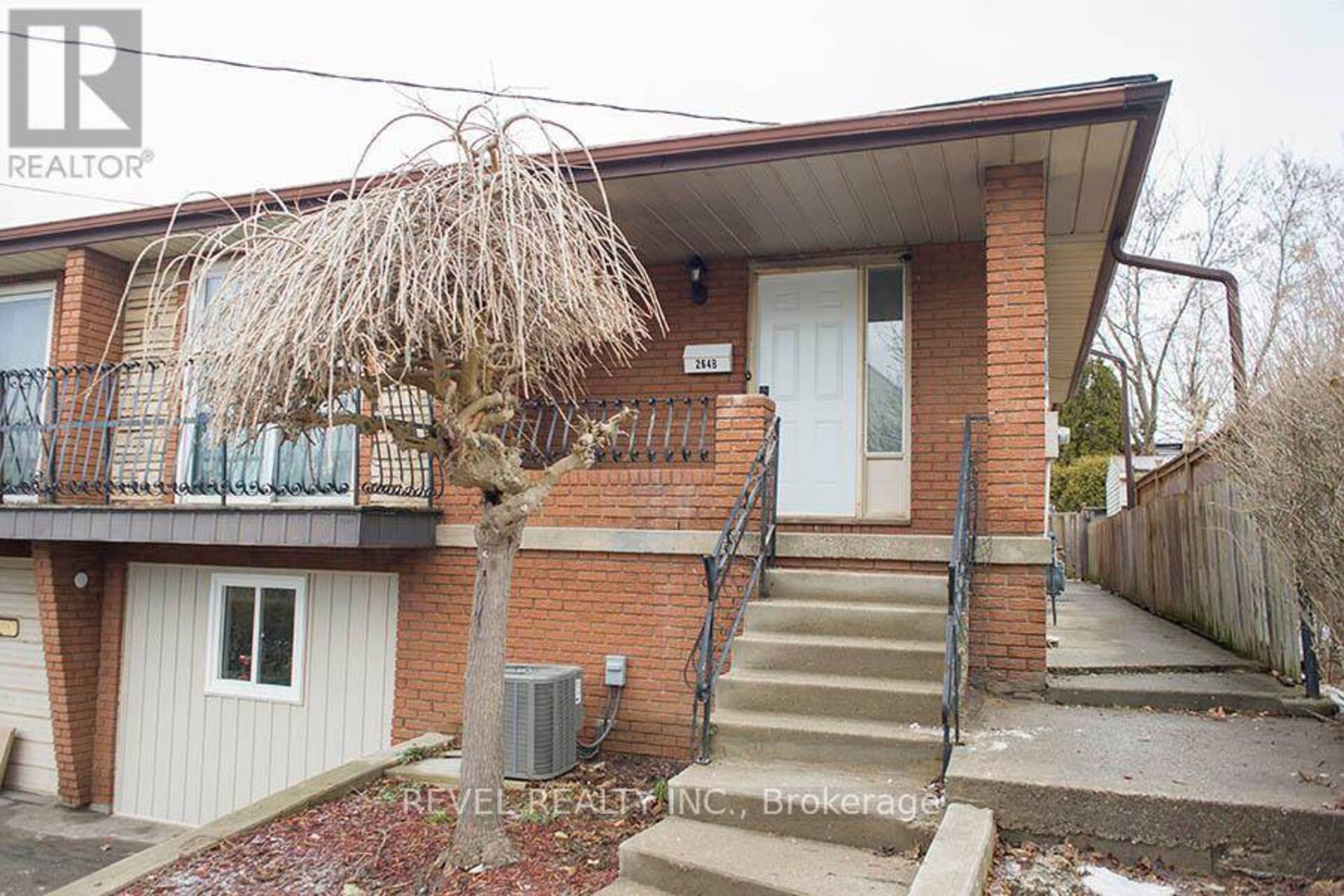 B-LOWER - 264 BRUCE STREET Brantford