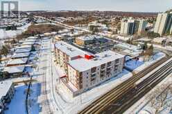 1 - 301 WESTMOUNT ROAD W Kitchener