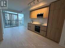 1305 - 117 BROADWAY AVENUE Toronto