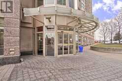 2206 - 18 LEE CENTRE DRIVE Toronto