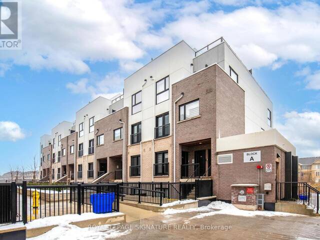 315 - 349 WHEAT BOOM DRIVE Oakville Ontario