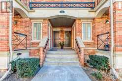 8 - 35 HAYS BOULEVARD Oakville